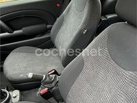 Usado Mini Cooper 115 CV (84 kW) 2003 Rojo Utilitario