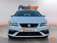 Usado Seat Leon FR 150 CV (110 kW) 2019 Blanco Familiar