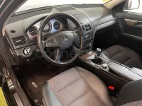 Usado Mercedes C220 Elegance 170 CV (125 kW) 2007 Negro Berlina