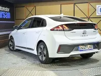 Usado Hyundai Ioniq 105 CV (77 kW) 2022 Blanco Utilitario