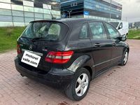 Gebraucht Mercedes B200 139 PS (102 kW) 2007 Schwarz Van / Kleinbus