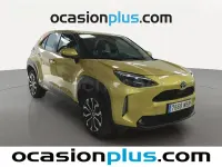 Usado Toyota Yaris Cross Active 116 CV (85 kW) 2024 Amarillo SUV