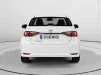 Usado Toyota Corolla Eco 140 CV (102 kW) 2023 Blanco Berlina