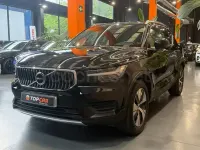 Usado Volvo XC40 211 CV (155 kW) 2022 Negro SUV