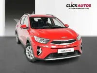 Usado Kia Stonic Active 79 CV (58 kW) 2026 Rojo SUV