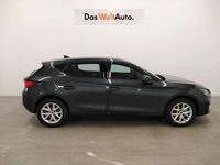 Usado Seat Leon Style 116 CV (85 kW) 2025 Gris Berlina