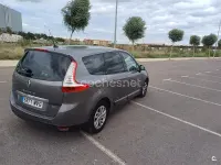 Usado Renault Grand Scénic III Dynamique 130 CV (95 kW) 2012 Gris / plata Monovolumen