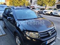 Usado Dacia Sandero Stepway 90 HP (66 kW) 2013 Preto Sedan