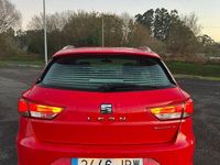 Usado Seat Leon ST 115 CV (84 kW) 2016 Rojo Familiar