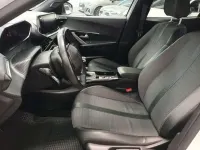 Usado Peugeot 2008 Allure 101 CV (74 kW) 2023 Gris SUV
