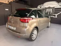 Usado Citroën C4 Seduction 111 CV (81 kW) 2011 Gris Familiar