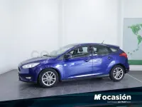 Usado Ford Focus Trend 100 CV (73 kW) 2018 Azul Berlina