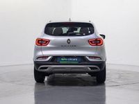 Usado Renault Kadjar Zen 140 CV (102 kW) 2021 Gris / plata SUV