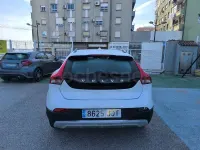 Usado Volvo V40 CC Momentum 150 CV (110 kW) 2015 Blanco Familiar
