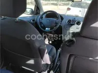 Usado Ford Fusion 100 CV (73 kW) 2005 Gris / plata Utilitario