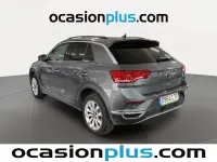 Usado VW T-Roc Advance 110 CV (80 kW) 2021 Gris SUV