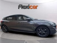 Usado Ford Focus ST-Line 125 CV (91 kW) 2019 Gris Utilitario