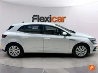 Usado Renault Mégane IV Business 116 CV (85 kW) 2022 Blanco Utilitario