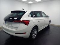 Usado Skoda Scala Ambition 95 CV (69 kW) 2022 Blanco Utilitario