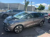 Usado Renault Grand Scénic IV Techno 140 CV (102 kW) 2023 Gris / plata Monovolumen