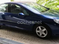 Usado Peugeot 407 136 CV (100 kW) 2006 Azul Berlina