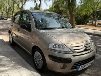 Usado Citroën C3 92 CV (67 kW) 2007 Beige Berlina