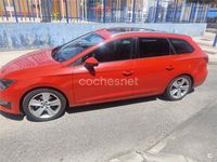 Usado Seat Leon ST FR 125 CV (91 kW) 2016 Rojo Familiar