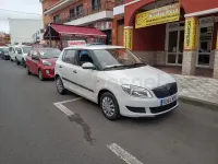 Usado Skoda Fabia Ambition 85 CV (62 kW) 2012 Blanco Berlina