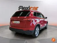 Usado Skoda Karoq Selection 150 CV (110 kW) 2024 Rojo SUV