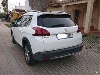 Usado Peugeot 2008 Allure 100 CV (73 kW) 2017 Blanco SUV