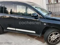 Usado Jeep Compass Limited 136 CV (100 kW) 2011 Negro SUV