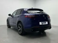 Usado Alfa Romeo Stelvio Sprint 190 CV (139 kW) 2022 Azul SUV