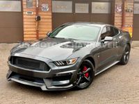Usado Ford V8 450 CV (330 kW) 2015 Gris metalizado Utilitario