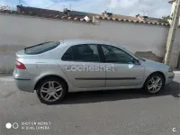 Usado Renault Laguna II Privilege 120 CV (88 kW) 2004 Beige Berlina