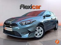 Usado Kia Ceed 120 CV (88 kW) 2022 Verde Utilitario