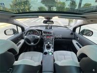 Usado Peugeot 3008 150 CV (110 kW) 2013 Negro Berlina