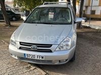 Usado Kia Carnival EX 144 CV (105 kW) 2006 Gris / plata Monovolumen