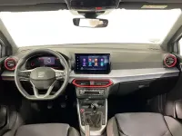 Usado Seat Arona FR 110 CV (80 kW) 2023 Gris SUV