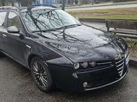 Usado Alfa Romeo 159 170 CV (125 kW) 2012 Negro Familiar