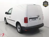 Käytetty VW Caddy 102 HP (75 kW) 2021 Valkoinen Tila-auto
