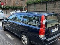 Usado Volvo V70 130 CV (95 kW) 2004 Azul Familiar