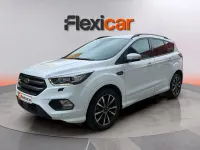 Usado Ford Kuga ST-Line 120 CV (88 kW) 2017 Blanco SUV