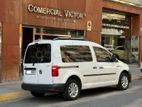 Usado VW Caddy Trendline 110 CV (80 kW) 2018 Blanco Monovolumen