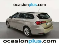 Usado Fiat Tipo Easy 95 CV (69 kW) 2017 Beige Familiar