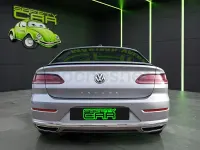 Usado VW Arteon R-line 190 CV (139 kW) 2020 Gris / plata Berlina