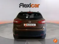 Usado Nissan Qashqai N-Connecta 110 CV (80 kW) 2016 Marrón SUV