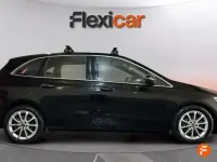 Gebraucht Mercedes B200 163 PS (119 kW) 2021 Schwarz Van / Kleinbus