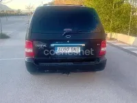 Usado Kia Carnival EX 144 CV (105 kW) 2005 Negro Monovolumen