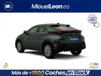 Usado Toyota C-HR Active 140 CV (102 kW) 2024 Gris / plata SUV