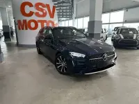 Usado Mercedes E300 AMG line 306 CV (225 kW) 2023 Azul Familiar